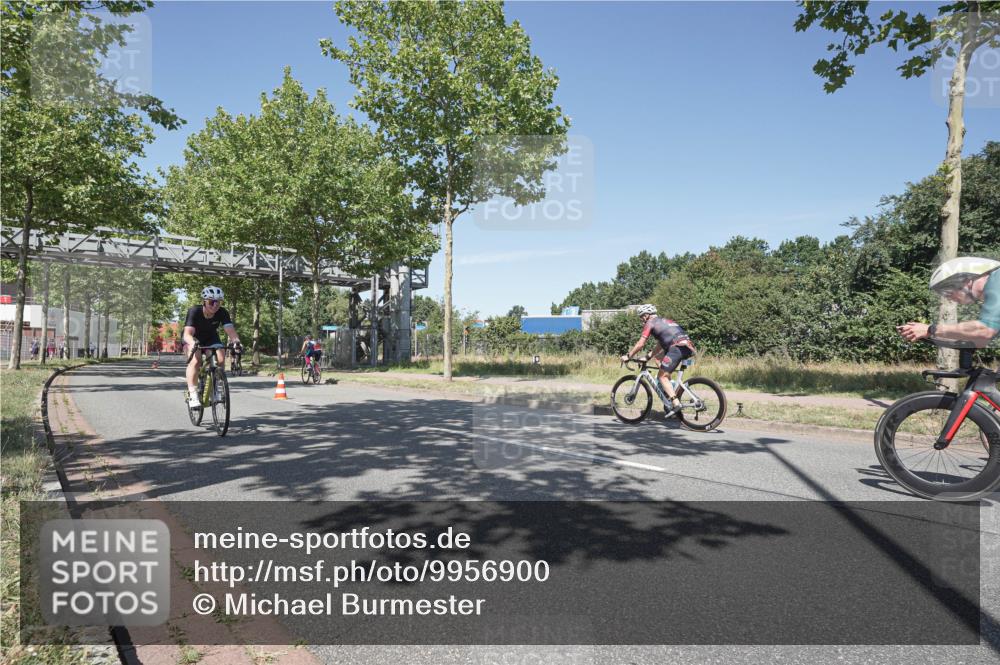 09.08.2026 - GEWOBA Citytriathlon Bremen Michael Burmester http://msf.ph/oto/9956900 09.08.2026 12:54:48 Radfahren 541, 596, 623, 695, 733, 744, 935, 1118, 1142 meine-sportfotos.de