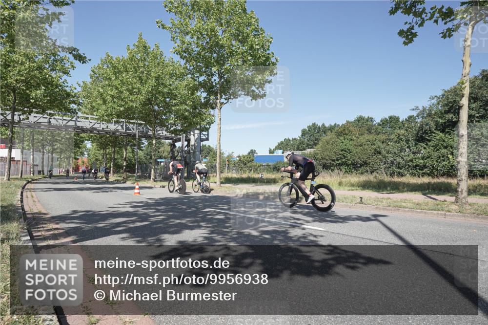 09.08.2026 - GEWOBA Citytriathlon Bremen Michael Burmester http://msf.ph/oto/9956938 09.08.2026 12:55:43 Radfahren 653, 675, 694, 783, 872, 918, 938, 948, 1111, 1131, 1146 meine-sportfotos.de