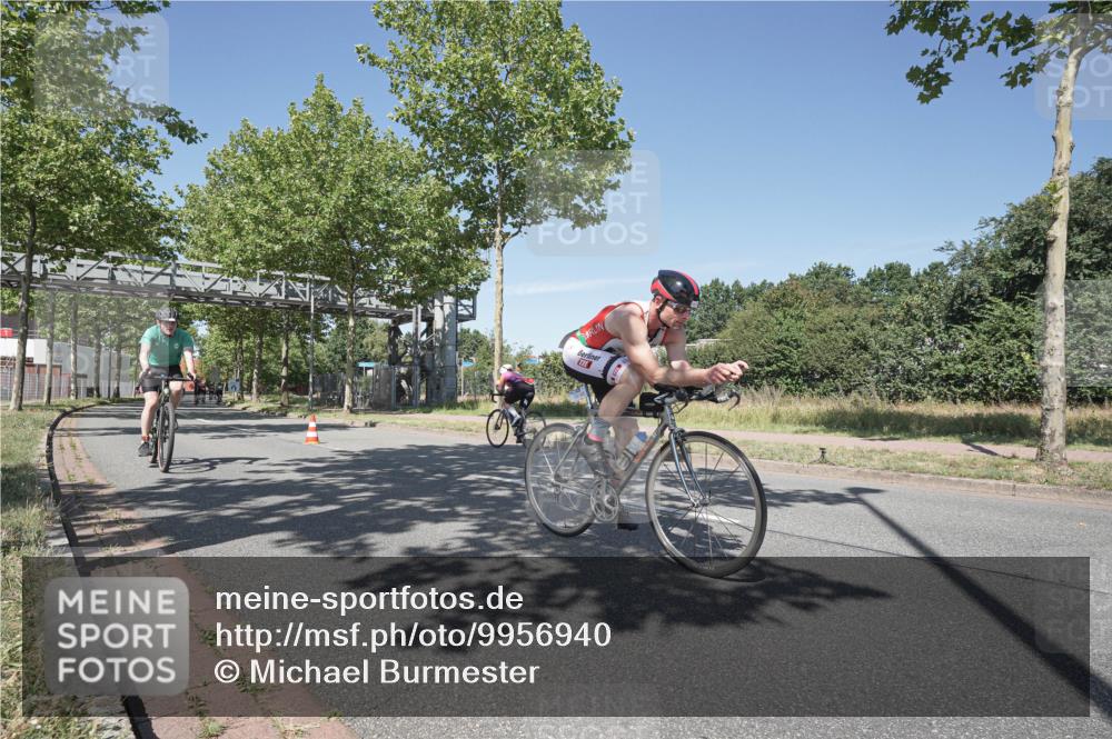 09.08.2026 - GEWOBA Citytriathlon Bremen Michael Burmester http://msf.ph/oto/9956940 09.08.2026 12:55:47 Radfahren 653, 675, 694, 783, 872, 948, 1146 meine-sportfotos.de