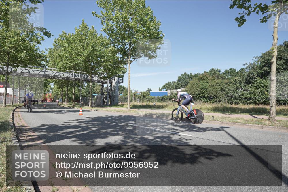 09.08.2026 - GEWOBA Citytriathlon Bremen Michael Burmester http://msf.ph/oto/9956952 09.08.2026 12:56:09 Radfahren 564, 612, 664, 667, 673, 763, 780, 810, 819, 897, 1005, 1126, 1156 meine-sportfotos.de
