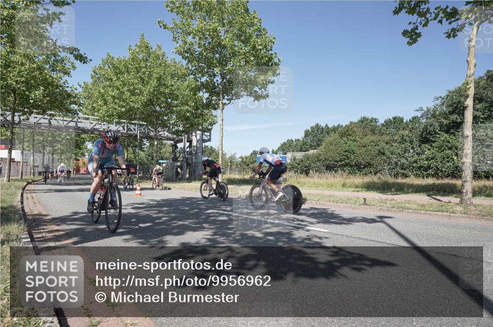 09.08.2026 - GEWOBA Citytriathlon Bremen Michael Burmester http://msf.ph/oto/9956962 09.08.2026 12:56:21 Radfahren 664, 671, 673, 759, 780, 912, 1017, 1126 meine-sportfotos.de