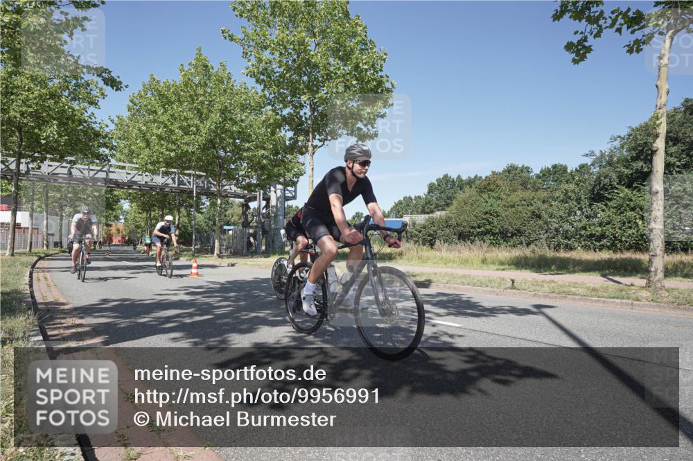 09.08.2026 - GEWOBA Citytriathlon Bremen Michael Burmester http://msf.ph/oto/9956991 09.08.2026 12:57:05 Radfahren 601, 620, 637, 696, 740, 766, 767, 844, 896, 972, 1012, 1109 meine-sportfotos.de