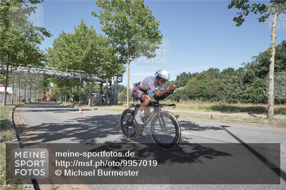 09.08.2026 - GEWOBA Citytriathlon Bremen Michael Burmester http://msf.ph/oto/9957019 09.08.2026 12:57:38 Radfahren 603, 627, 701, 702, 707, 834, 858, 888, 1153 meine-sportfotos.de