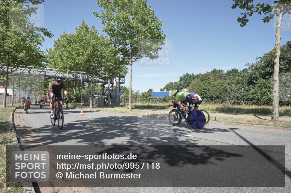 09.08.2026 - GEWOBA Citytriathlon Bremen Michael Burmester http://msf.ph/oto/9957118 09.08.2026 13:00:34 Radfahren 621, 633, 649, 661, 700, 720, 870, 915, 940, 989, 1010, 1104, 1123 meine-sportfotos.de