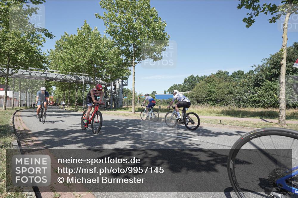 09.08.2026 - GEWOBA Citytriathlon Bremen Michael Burmester http://msf.ph/oto/9957145 09.08.2026 13:01:11 Radfahren 551, 558, 643, 644, 782, 785, 797, 801, 843, 944 meine-sportfotos.de