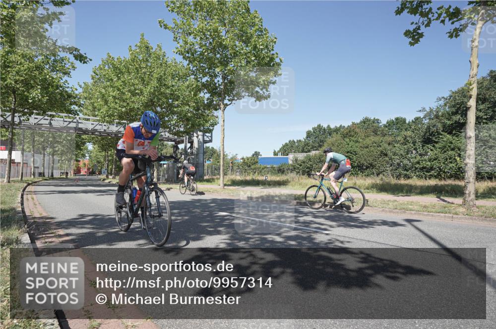 09.08.2026 - GEWOBA Citytriathlon Bremen Michael Burmester http://msf.ph/oto/9957314 09.08.2026 13:05:23 Radfahren 583, 613, 818, 830, 1139 meine-sportfotos.de
