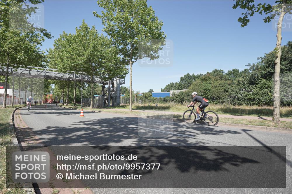 09.08.2026 - GEWOBA Citytriathlon Bremen Michael Burmester http://msf.ph/oto/9957377 09.08.2026 13:07:24 Radfahren 959, 1149, 1158 meine-sportfotos.de