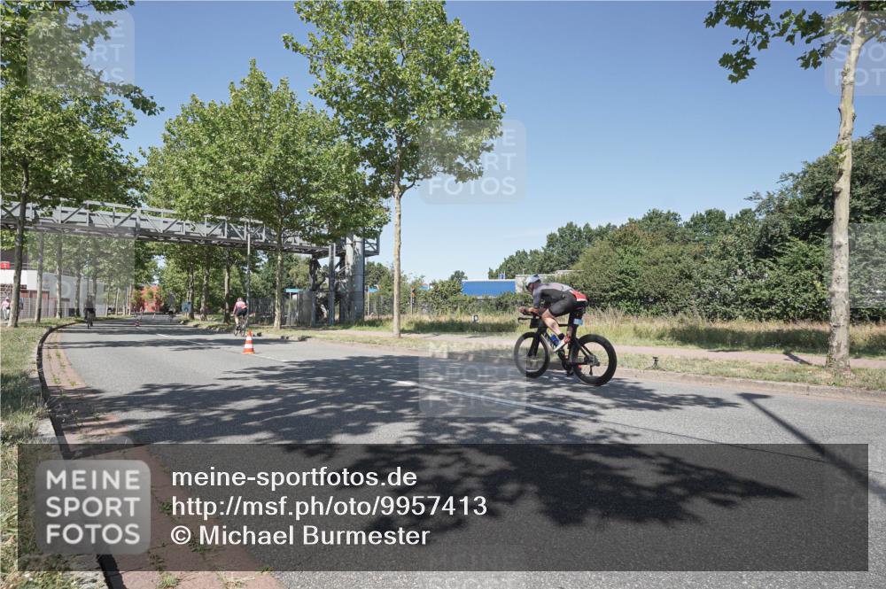 09.08.2026 - GEWOBA Citytriathlon Bremen Michael Burmester http://msf.ph/oto/9957413 09.08.2026 13:08:36 Radfahren 756, 820, 852, 879, 904, 1016, 1137 meine-sportfotos.de