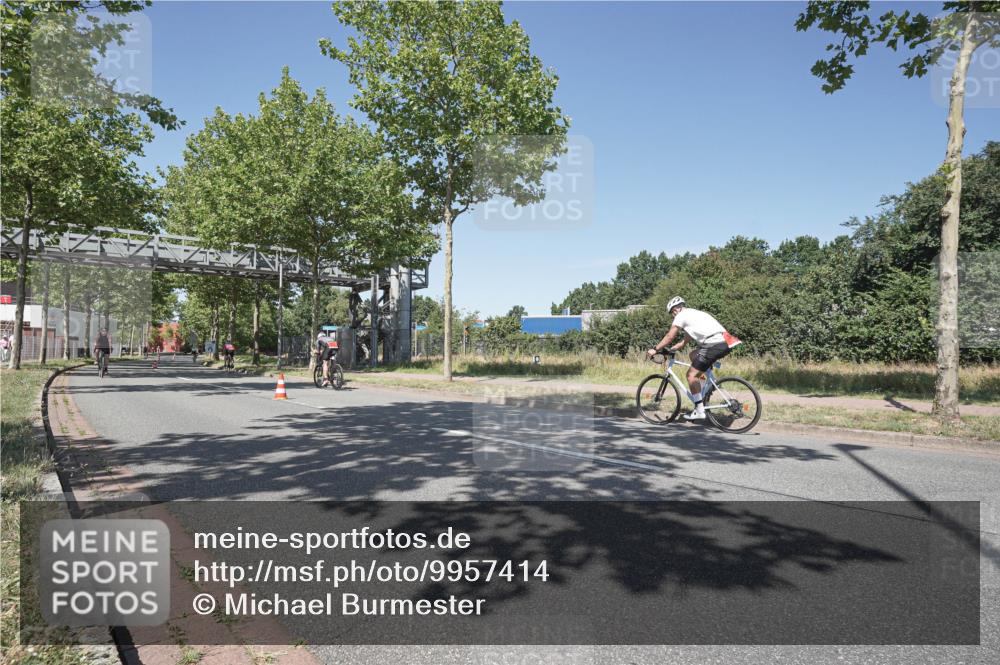 09.08.2026 - GEWOBA Citytriathlon Bremen Michael Burmester http://msf.ph/oto/9957414 09.08.2026 13:08:37 Radfahren 605, 686, 756, 820, 852, 879, 904, 1016, 1137 meine-sportfotos.de