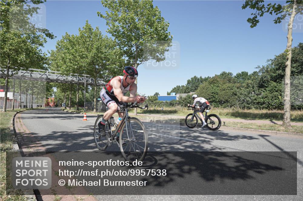 09.08.2026 - GEWOBA Citytriathlon Bremen Michael Burmester http://msf.ph/oto/9957538 09.08.2026 13:11:59 Radfahren 783, 848, 855, 867, 1119 meine-sportfotos.de