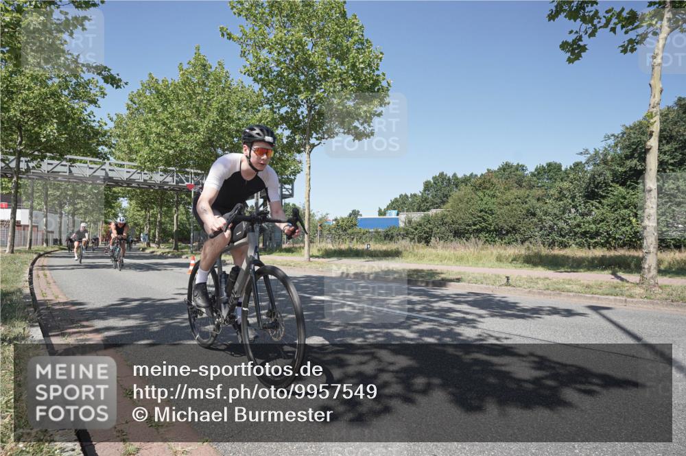 09.08.2026 - GEWOBA Citytriathlon Bremen Michael Burmester http://msf.ph/oto/9957549 09.08.2026 13:12:19 Radfahren 636, 638, 745, 758, 781, 812, 846, 861, 864, 909, 935, 981, 1015, 1019 meine-sportfotos.de