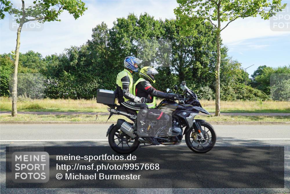 09.08.2026 - GEWOBA Citytriathlon Bremen Michael Burmester http://msf.ph/oto/9957668 09.08.2026 10:17:03 Radfahren 365 meine-sportfotos.de