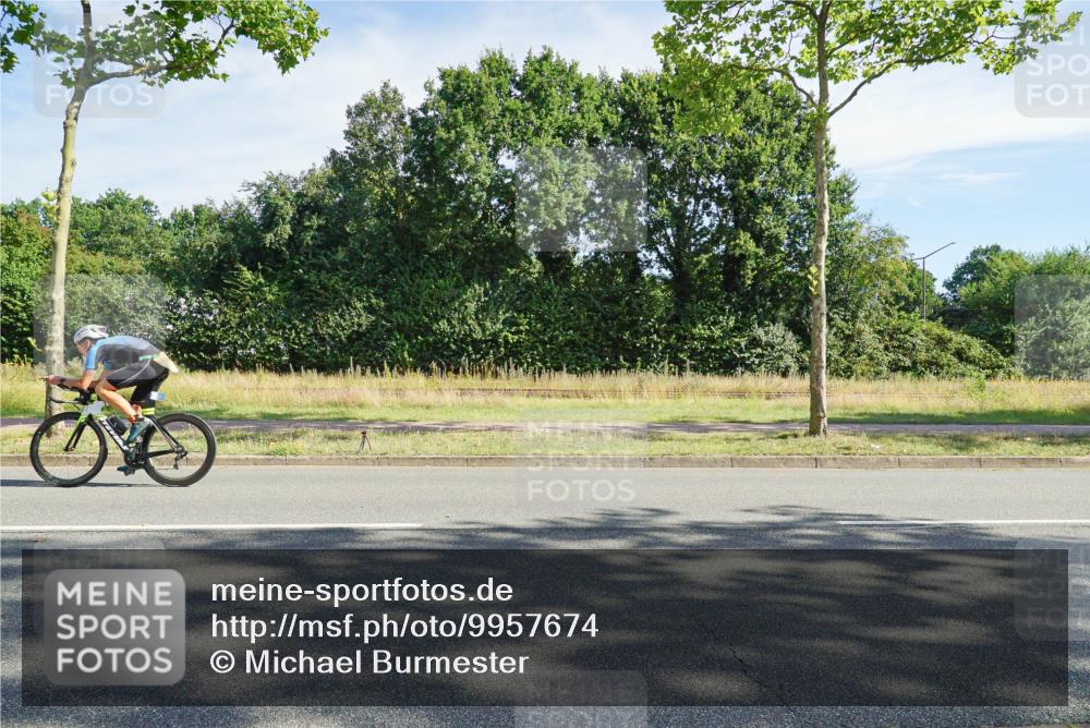09.08.2026 - GEWOBA Citytriathlon Bremen Michael Burmester http://msf.ph/oto/9957674 09.08.2026 10:17:56 Radfahren 282 meine-sportfotos.de
