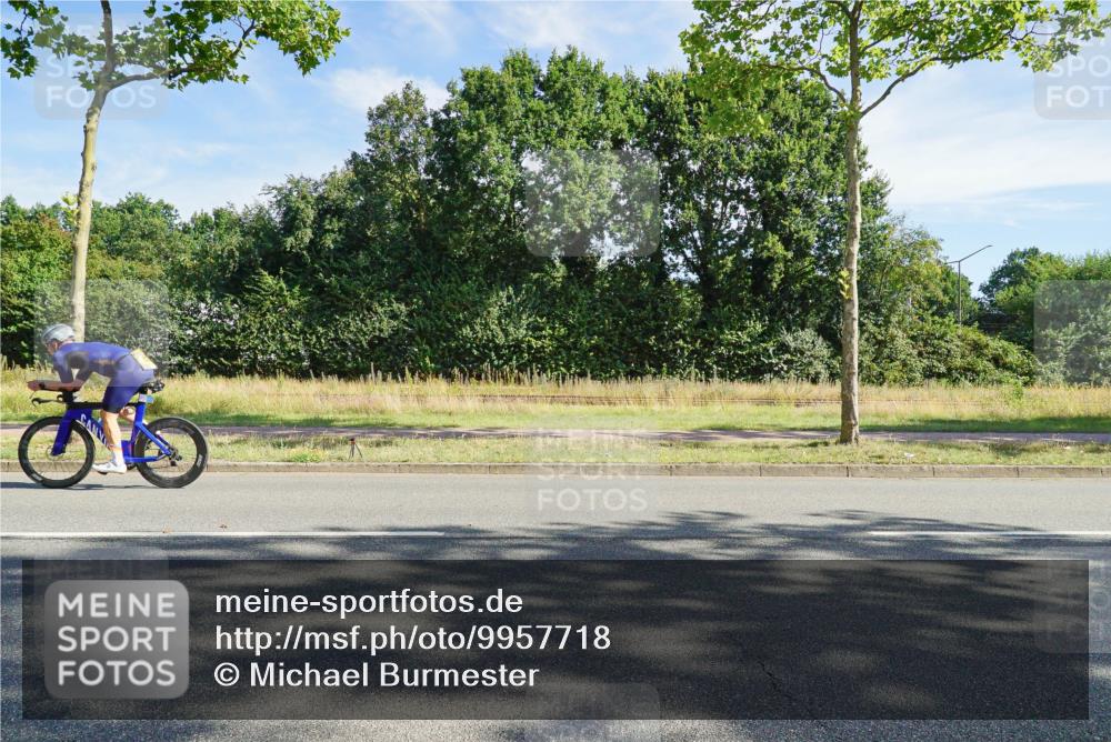09.08.2026 - GEWOBA Citytriathlon Bremen Michael Burmester http://msf.ph/oto/9957718 09.08.2026 10:24:50 Radfahren 291, 314, 358 meine-sportfotos.de