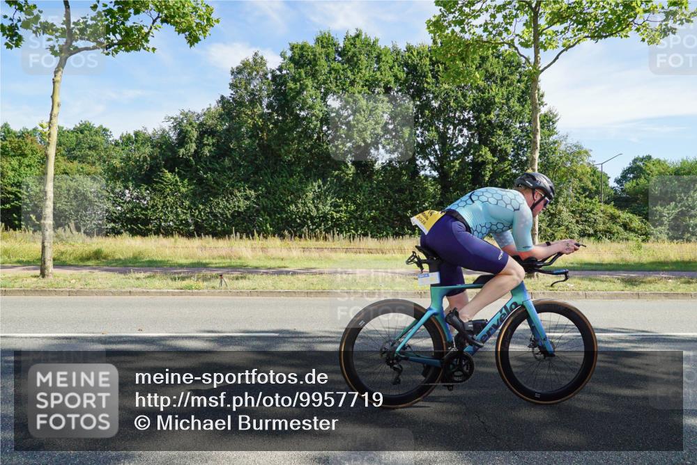 09.08.2026 - GEWOBA Citytriathlon Bremen Michael Burmester http://msf.ph/oto/9957719 09.08.2026 10:24:51 Radfahren 291, 314, 358 meine-sportfotos.de