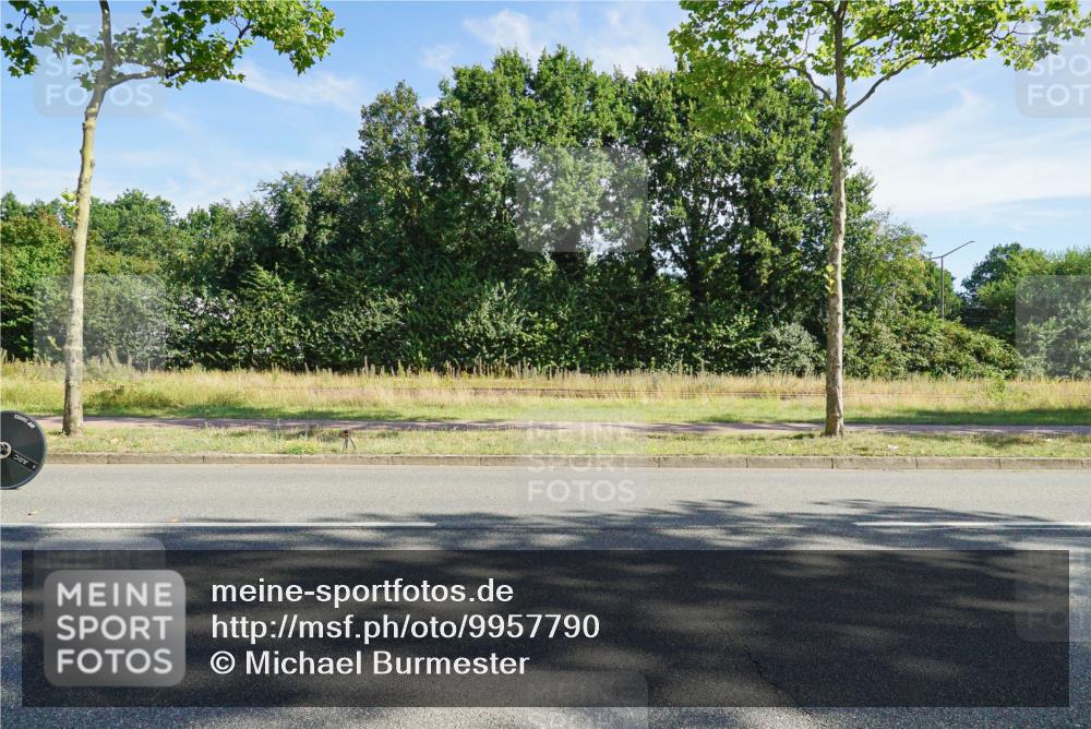 09.08.2026 - GEWOBA Citytriathlon Bremen Michael Burmester http://msf.ph/oto/9957790 09.08.2026 10:28:12 Radfahren 395 meine-sportfotos.de