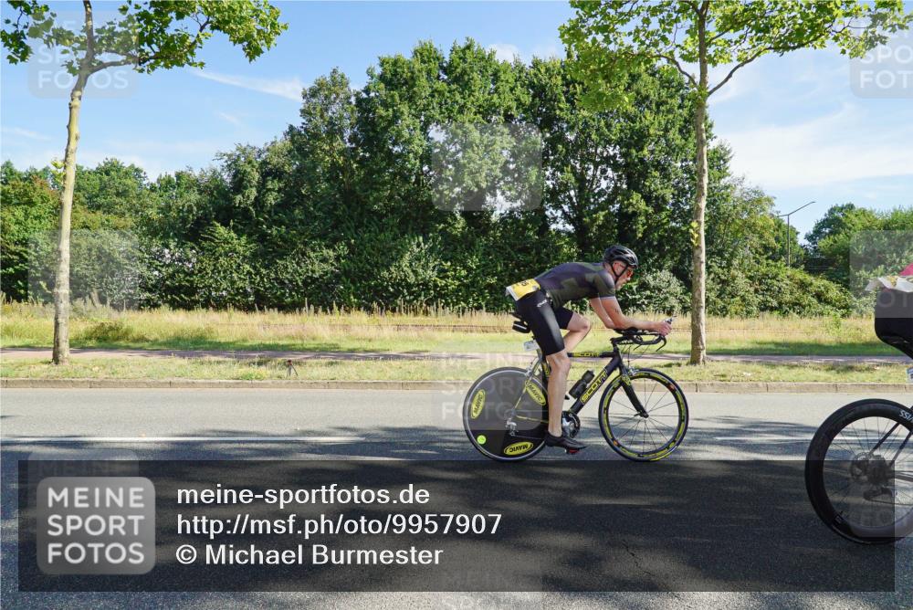 09.08.2026 - GEWOBA Citytriathlon Bremen Michael Burmester http://msf.ph/oto/9957907 09.08.2026 10:31:37 Radfahren 125, 288, 304, 365, 397, 405, 430, 454, 458, 472 meine-sportfotos.de