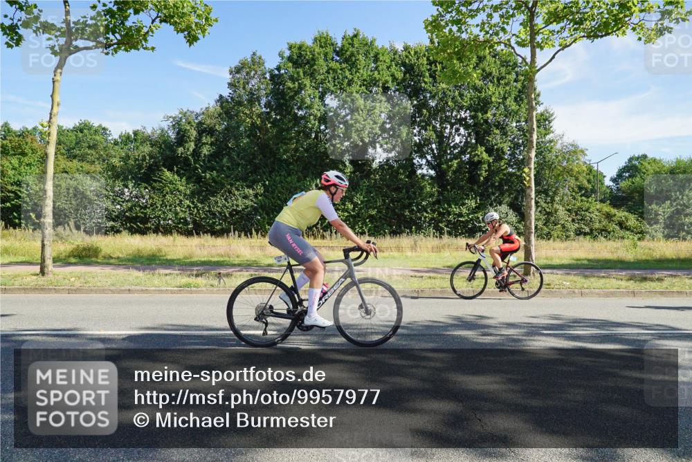 09.08.2026 - GEWOBA Citytriathlon Bremen Michael Burmester http://msf.ph/oto/9957977 09.08.2026 10:33:08 Radfahren 1, 63, 83, 103, 173, 302, 353, 413, 419, 453, 457, 483, 486, 493, 526 meine-sportfotos.de