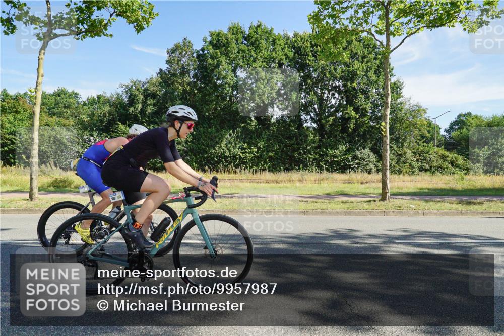 09.08.2026 - GEWOBA Citytriathlon Bremen Michael Burmester http://msf.ph/oto/9957987 09.08.2026 10:33:24 Radfahren 177, 282, 285, 302, 331, 410, 433, 483, 484 meine-sportfotos.de