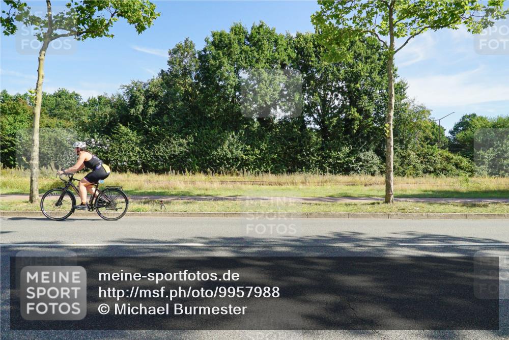 09.08.2026 - GEWOBA Citytriathlon Bremen Michael Burmester http://msf.ph/oto/9957988 09.08.2026 10:33:26 Radfahren 177, 282, 285, 331, 410, 433, 484 meine-sportfotos.de