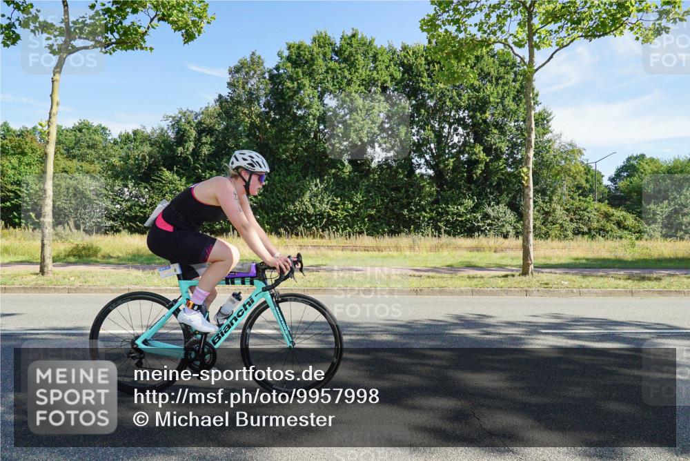 09.08.2026 - GEWOBA Citytriathlon Bremen Michael Burmester http://msf.ph/oto/9957998 09.08.2026 10:33:52 Radfahren 215, 280, 448, 455, 474, 490, 492, 522, 531, 532 meine-sportfotos.de