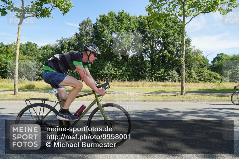 09.08.2026 - GEWOBA Citytriathlon Bremen Michael Burmester http://msf.ph/oto/9958001 09.08.2026 10:34:00 Radfahren 215, 292, 306, 448, 455, 474, 490, 522, 531 meine-sportfotos.de