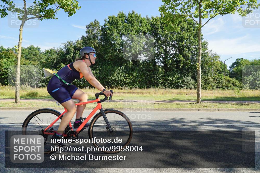 09.08.2026 - GEWOBA Citytriathlon Bremen Michael Burmester http://msf.ph/oto/9958004 09.08.2026 10:34:05 Radfahren 292, 306, 448, 490, 495, 522, 531 meine-sportfotos.de