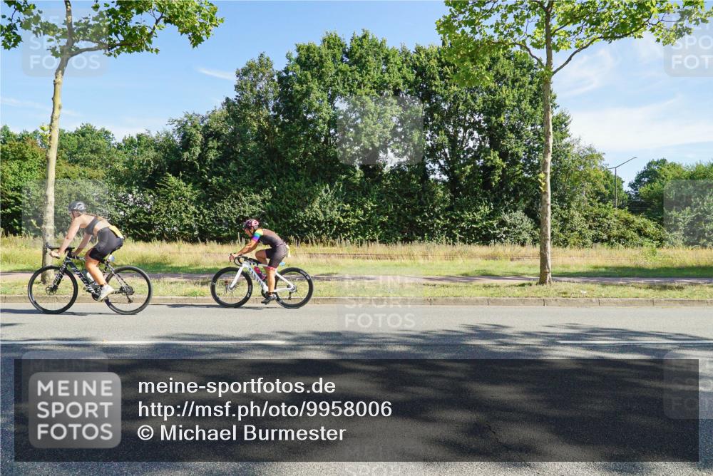 09.08.2026 - GEWOBA Citytriathlon Bremen Michael Burmester http://msf.ph/oto/9958006 09.08.2026 10:34:07 Radfahren 292, 306, 448, 477, 490, 495, 522, 531 meine-sportfotos.de