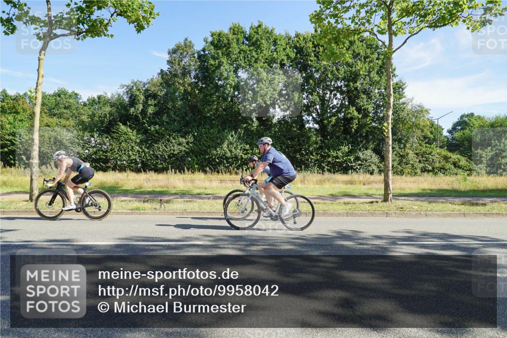 09.08.2026 - GEWOBA Citytriathlon Bremen Michael Burmester http://msf.ph/oto/9958042 09.08.2026 10:34:58 Radfahren 95, 137, 207, 209, 399, 439, 461, 501, 513, 514 meine-sportfotos.de