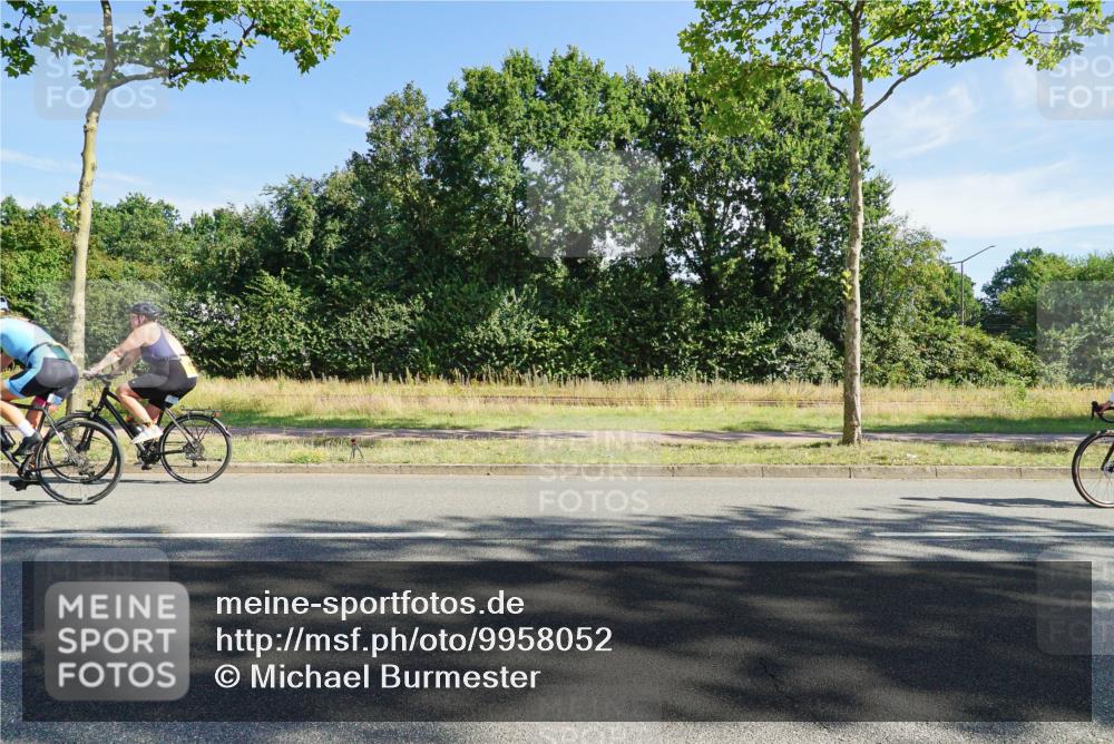 09.08.2026 - GEWOBA Citytriathlon Bremen Michael Burmester http://msf.ph/oto/9958052 09.08.2026 10:35:07 Radfahren 95, 143, 169, 207, 436, 446, 467, 473, 476, 501, 513, 514, 527 meine-sportfotos.de