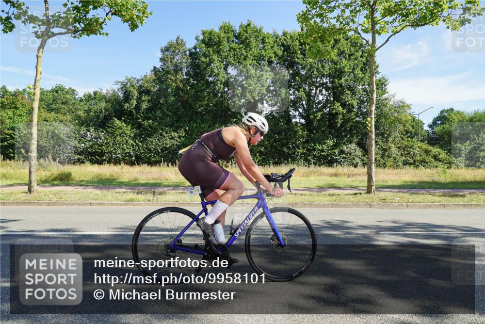 09.08.2026 - GEWOBA Citytriathlon Bremen Michael Burmester http://msf.ph/oto/9958101 09.08.2026 10:35:55 Radfahren 17, 29, 89, 107, 109, 119, 123, 151, 153, 167, 187, 201, 241, 444, 462, 466, 471, 494, 509 meine-sportfotos.de