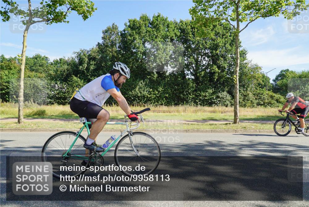09.08.2026 - GEWOBA Citytriathlon Bremen Michael Burmester http://msf.ph/oto/9958113 09.08.2026 10:36:10 Radfahren 23, 151, 153, 167, 187, 390, 444, 460, 466, 480, 530 meine-sportfotos.de