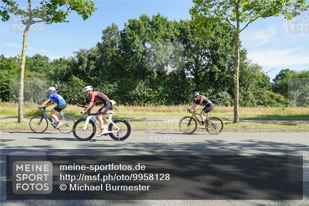 09.08.2026 - GEWOBA Citytriathlon Bremen Michael Burmester http://msf.ph/oto/9958128 09.08.2026 10:36:31 Radfahren 19, 21, 135, 139, 163, 179, 191, 211, 223, 225, 233 meine-sportfotos.de