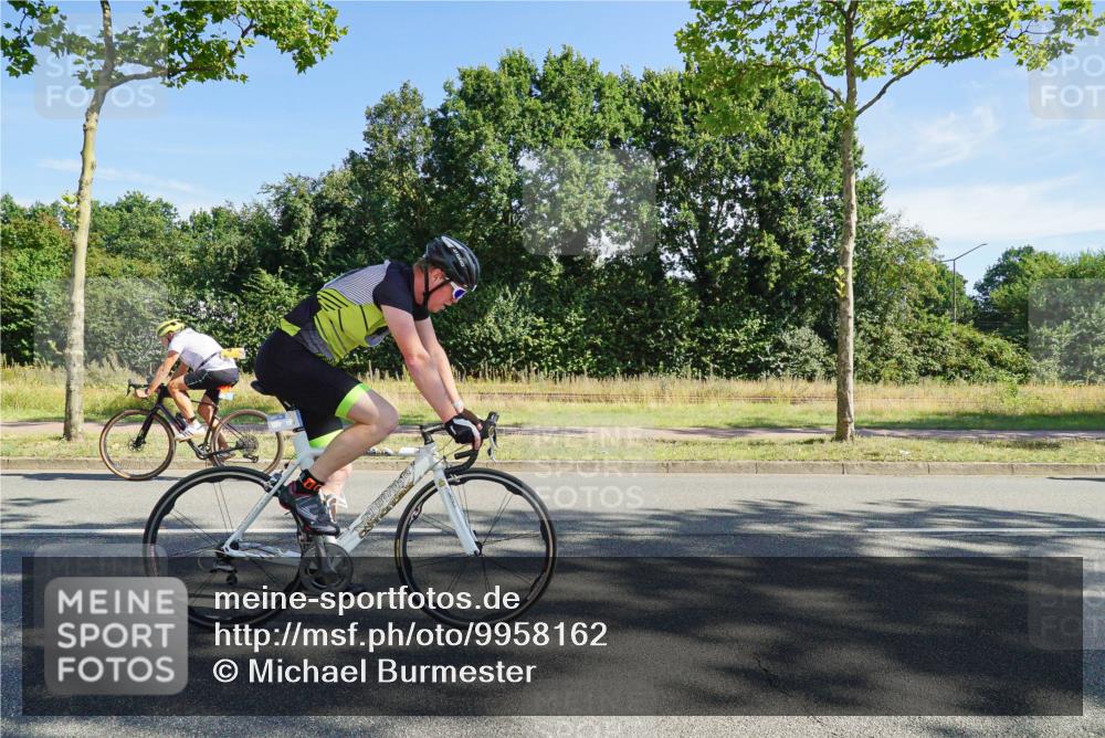 09.08.2026 - GEWOBA Citytriathlon Bremen Michael Burmester http://msf.ph/oto/9958162 09.08.2026 10:37:31 Radfahren 61, 185, 434, 459 meine-sportfotos.de