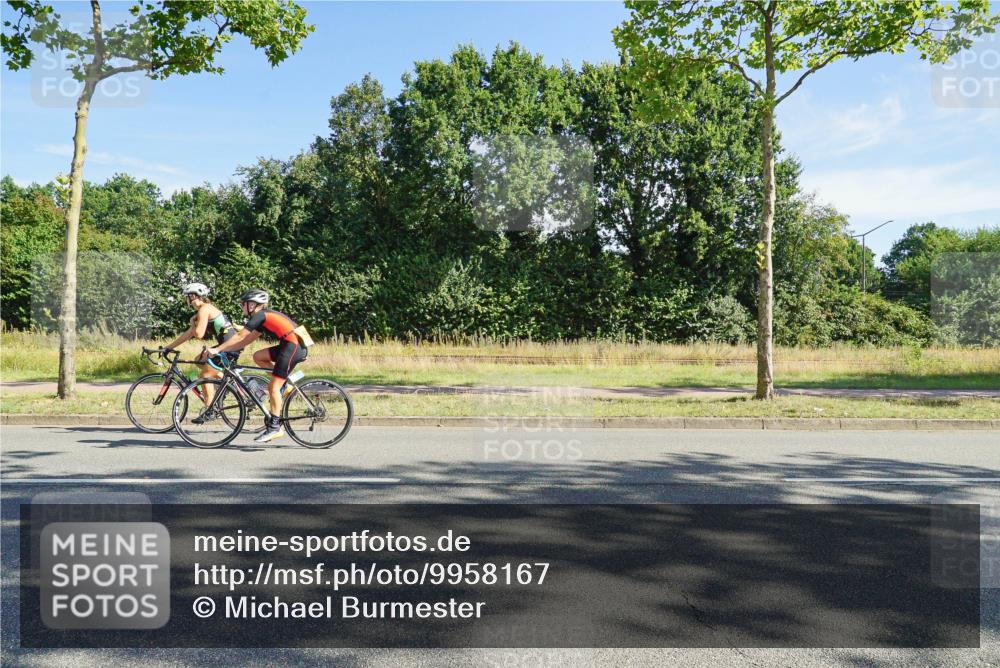 09.08.2026 - GEWOBA Citytriathlon Bremen Michael Burmester http://msf.ph/oto/9958167 09.08.2026 10:37:41 Radfahren 185, 387, 434 meine-sportfotos.de