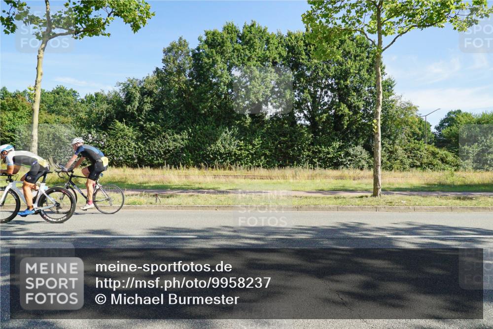 09.08.2026 - GEWOBA Citytriathlon Bremen Michael Burmester http://msf.ph/oto/9958237 09.08.2026 10:40:46 Radfahren 91, 284, 348, 416 meine-sportfotos.de