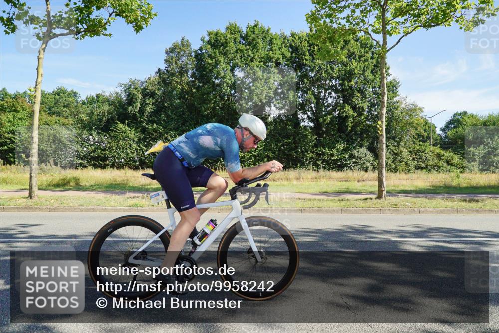 09.08.2026 - GEWOBA Citytriathlon Bremen Michael Burmester http://msf.ph/oto/9958242 09.08.2026 10:41:01 Radfahren 284, 360 meine-sportfotos.de