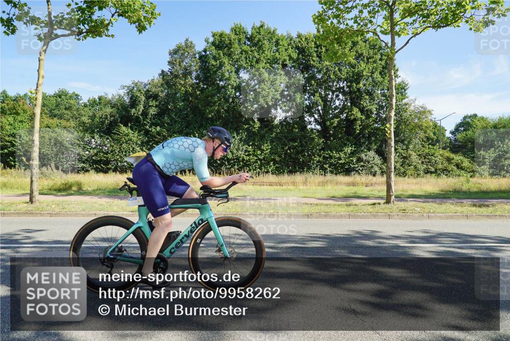 09.08.2026 - GEWOBA Citytriathlon Bremen Michael Burmester http://msf.ph/oto/9958262 09.08.2026 10:41:54 Radfahren 161, 291, 314, 358 meine-sportfotos.de
