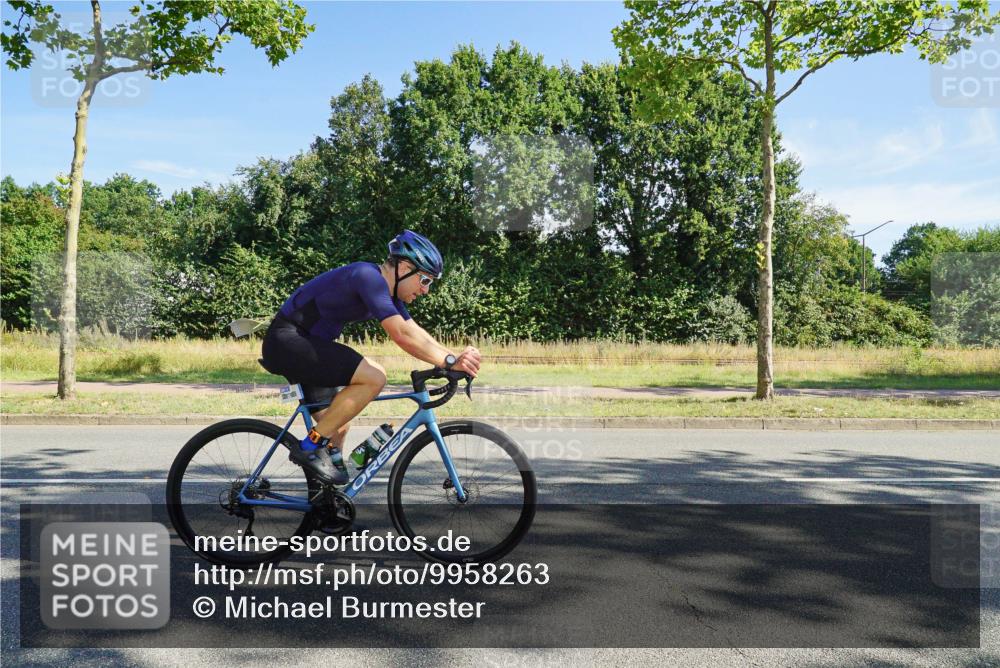 09.08.2026 - GEWOBA Citytriathlon Bremen Michael Burmester http://msf.ph/oto/9958263 09.08.2026 10:41:55 Radfahren 161, 291, 314, 358 meine-sportfotos.de