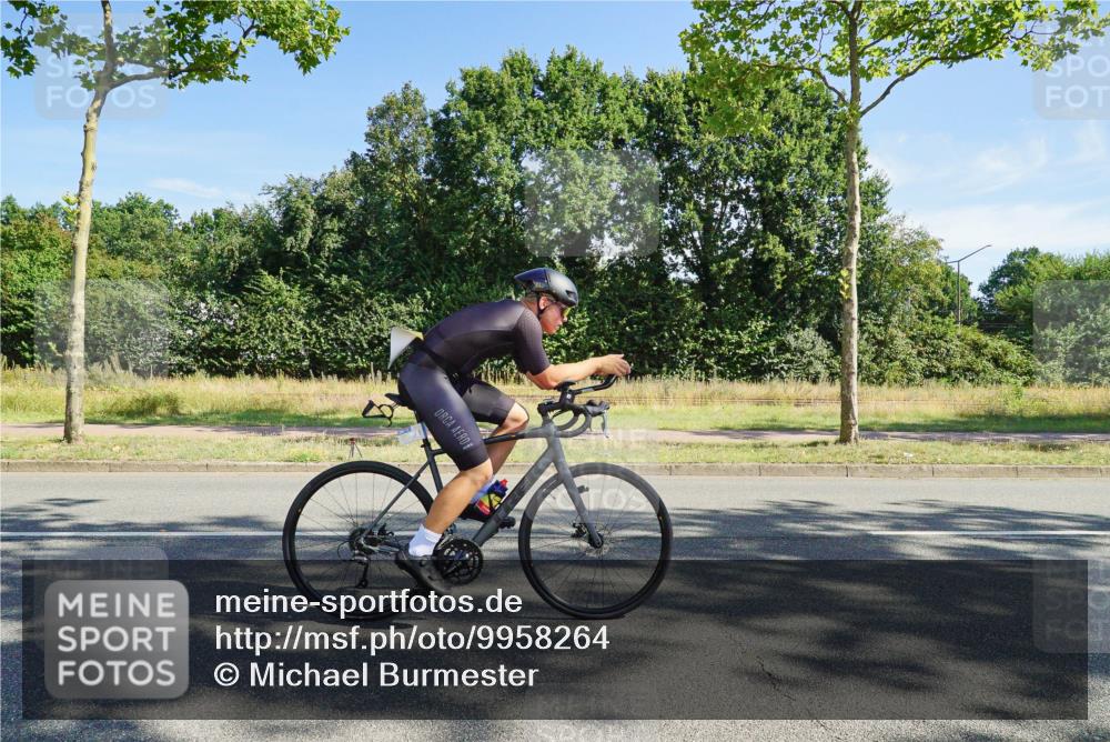 09.08.2026 - GEWOBA Citytriathlon Bremen Michael Burmester http://msf.ph/oto/9958264 09.08.2026 10:41:58 Radfahren 291, 314, 358, 376, 524 meine-sportfotos.de