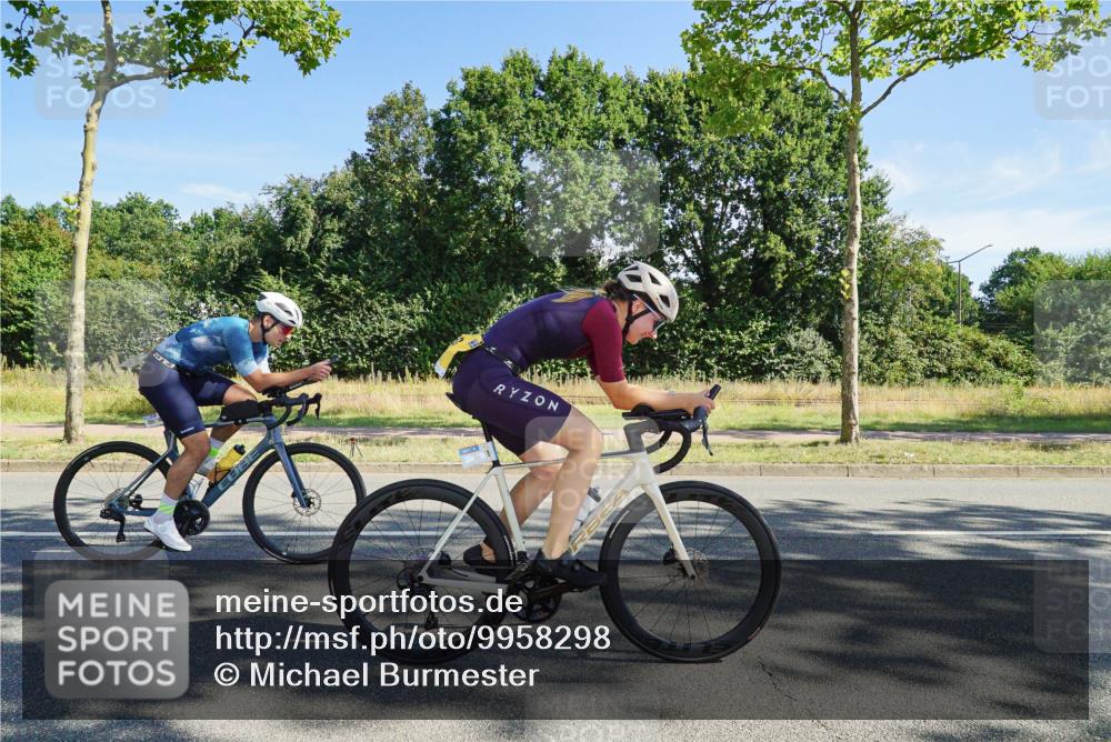 09.08.2026 - GEWOBA Citytriathlon Bremen Michael Burmester http://msf.ph/oto/9958298 09.08.2026 10:43:23 Radfahren 290, 315, 319, 321, 427, 463 meine-sportfotos.de
