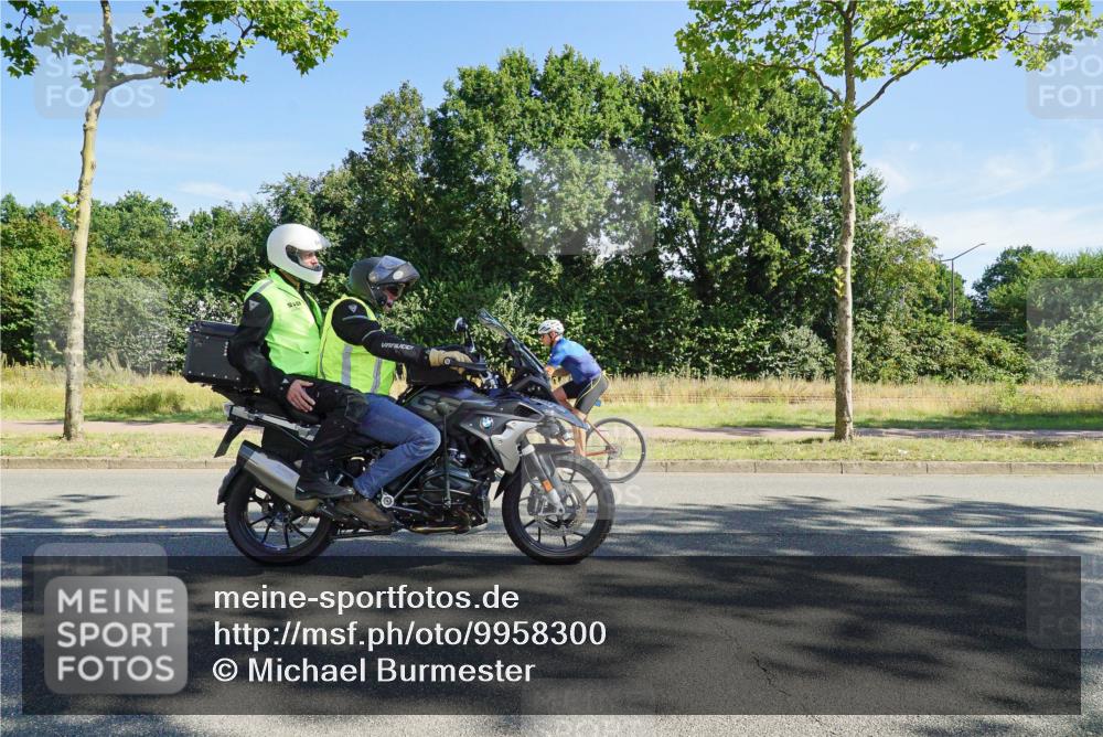 09.08.2026 - GEWOBA Citytriathlon Bremen Michael Burmester http://msf.ph/oto/9958300 09.08.2026 10:43:25 Radfahren 290, 315, 319, 321, 463 meine-sportfotos.de