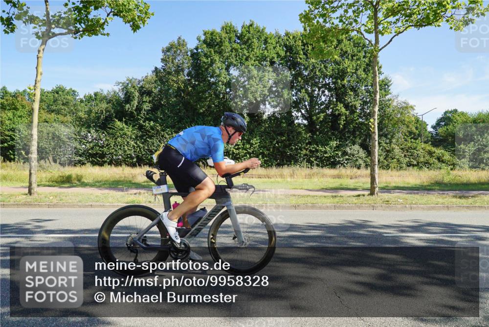 09.08.2026 - GEWOBA Citytriathlon Bremen Michael Burmester http://msf.ph/oto/9958328 09.08.2026 10:44:58 Radfahren 59, 221, 231, 342, 391, 395, 398, 519 meine-sportfotos.de