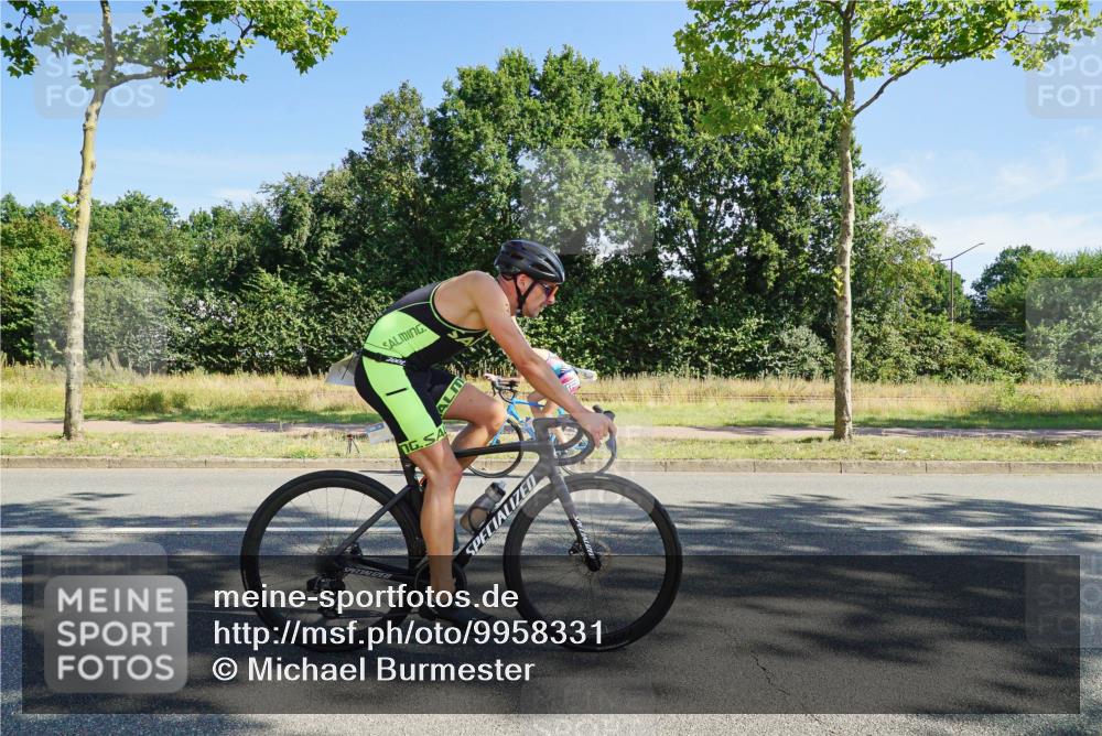 09.08.2026 - GEWOBA Citytriathlon Bremen Michael Burmester http://msf.ph/oto/9958331 09.08.2026 10:45:04 Radfahren 59, 221, 231, 338, 342, 391, 395, 519 meine-sportfotos.de