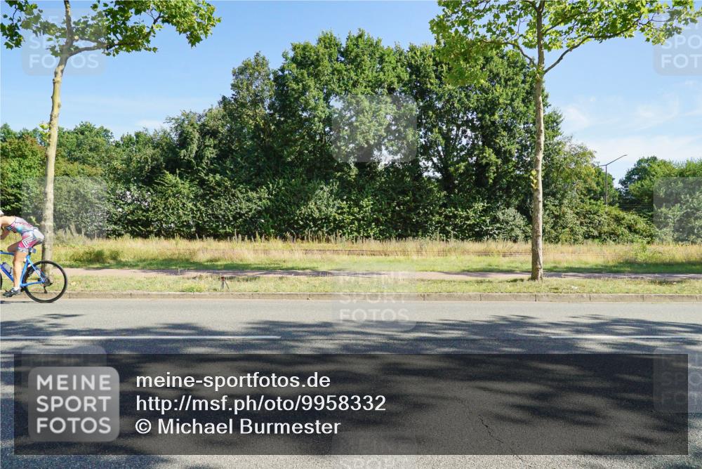 09.08.2026 - GEWOBA Citytriathlon Bremen Michael Burmester http://msf.ph/oto/9958332 09.08.2026 10:45:04 Radfahren 59, 221, 231, 338, 342, 391, 395, 519 meine-sportfotos.de