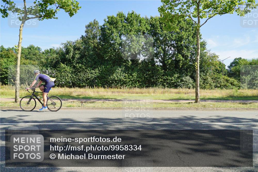 09.08.2026 - GEWOBA Citytriathlon Bremen Michael Burmester http://msf.ph/oto/9958334 09.08.2026 10:45:07 Radfahren 59, 221, 231, 338, 342, 391, 395, 519 meine-sportfotos.de