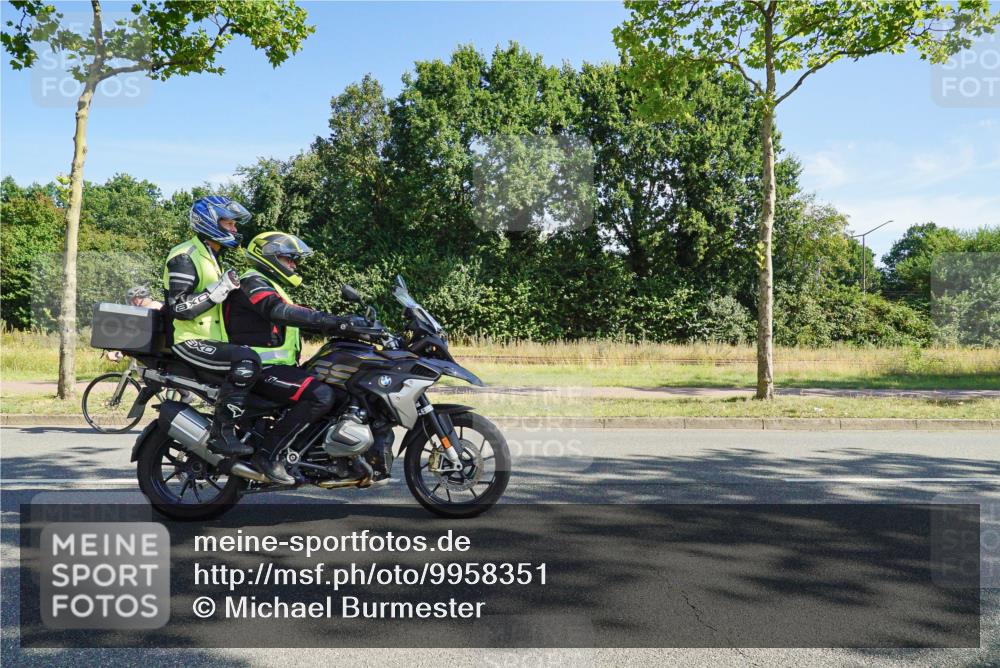 09.08.2026 - GEWOBA Citytriathlon Bremen Michael Burmester http://msf.ph/oto/9958351 09.08.2026 10:45:53 Radfahren 339, 400, 465, 478, 528 meine-sportfotos.de