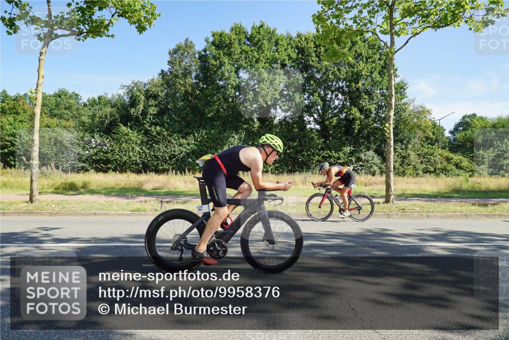 09.08.2026 - GEWOBA Citytriathlon Bremen Michael Burmester http://msf.ph/oto/9958376 09.08.2026 10:46:45 Radfahren 340, 403, 406, 411, 447 meine-sportfotos.de