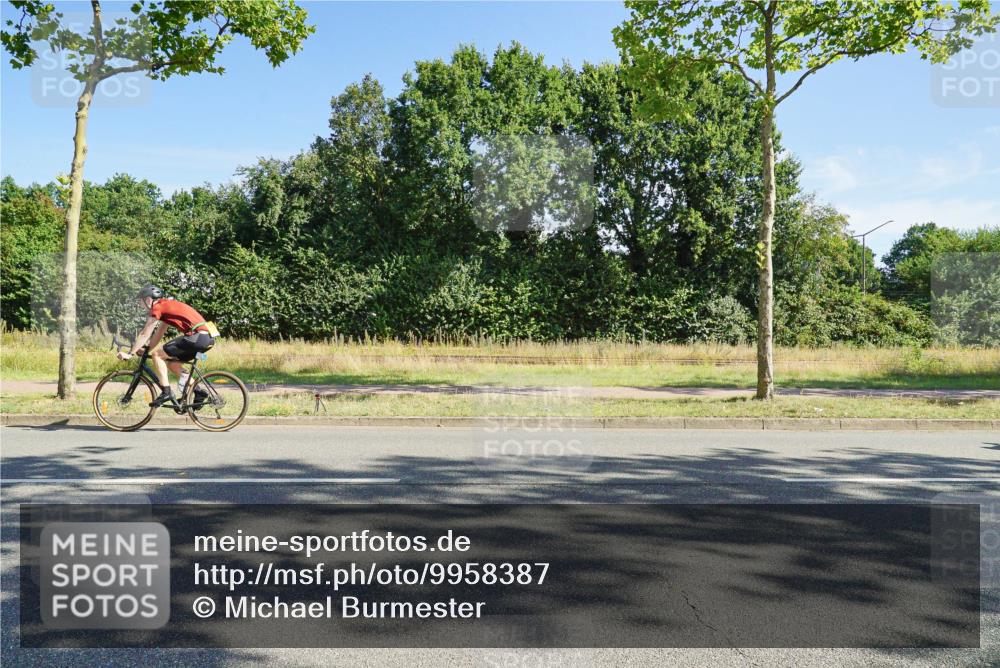 09.08.2026 - GEWOBA Citytriathlon Bremen Michael Burmester http://msf.ph/oto/9958387 09.08.2026 10:47:03 Radfahren 103, 125, 131, 249, 304, 329, 362, 368, 382, 392, 406 meine-sportfotos.de