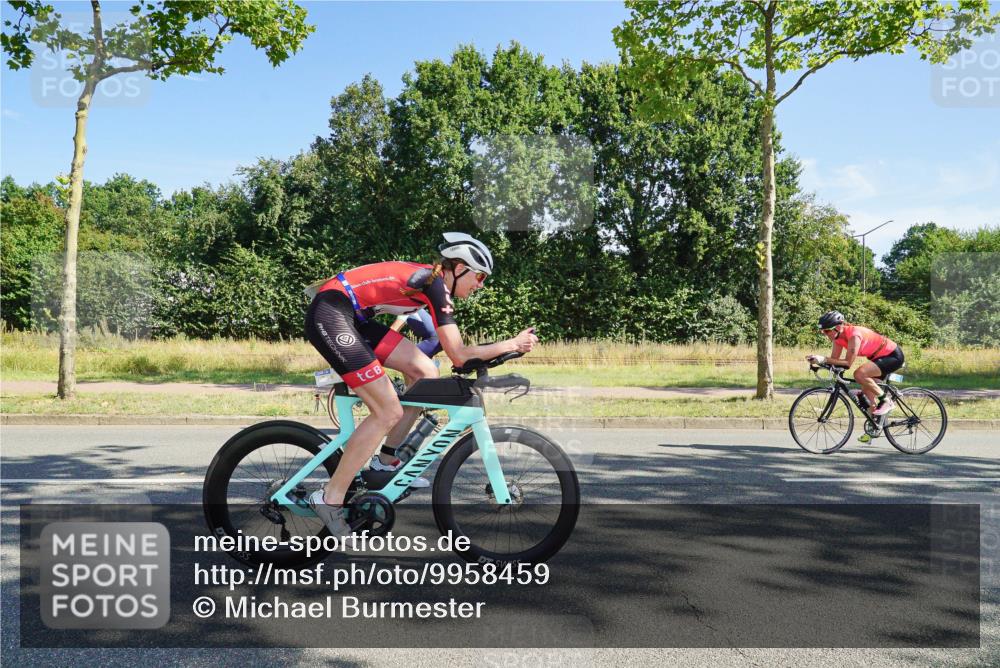 09.08.2026 - GEWOBA Citytriathlon Bremen Michael Burmester http://msf.ph/oto/9958459 09.08.2026 10:49:38 Radfahren 299, 320, 508 meine-sportfotos.de